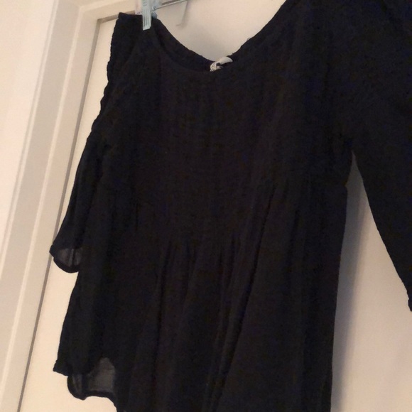 Arizona Jeans Co Fit&Flare Off the Shoulder Top - Picture 3 of 4